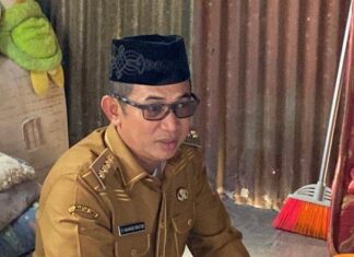 Rahmad Mas’ud Turun di Hari Pertama Masuk Sekolah, Pastikan Pendidikan Gratis dan Merata